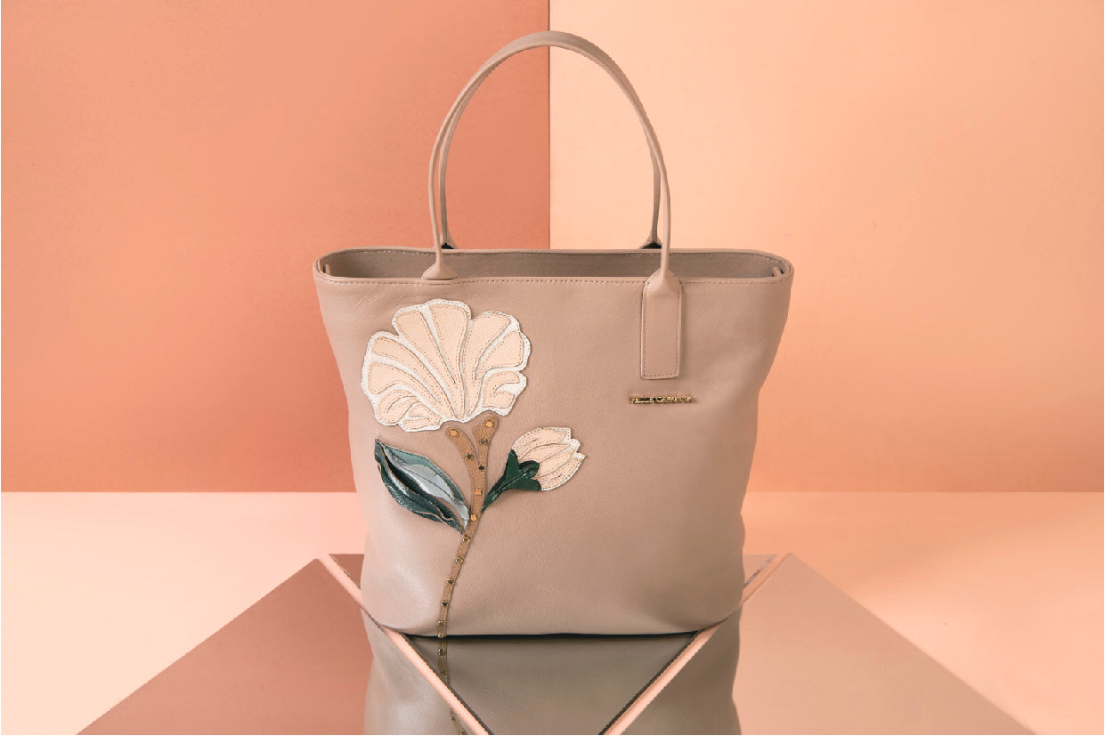 PELLE CAPANNA - Tan Floral Leather Handbag