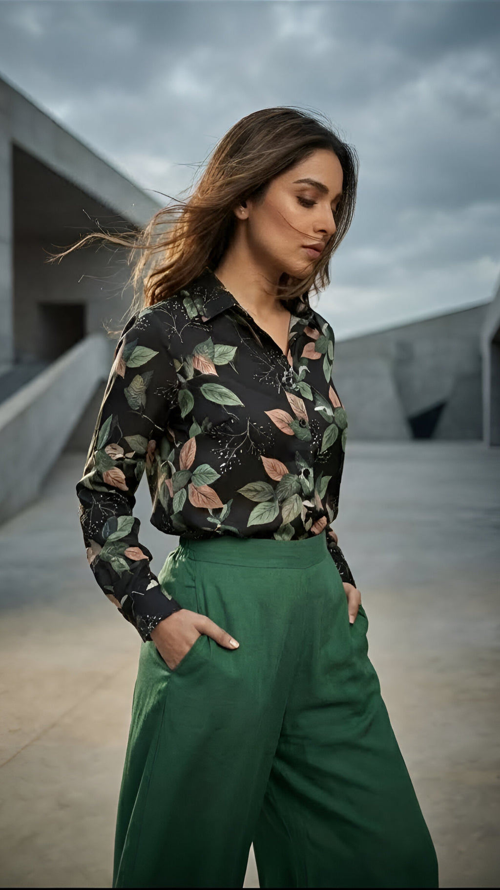 Floral Noir - Casual Shirt