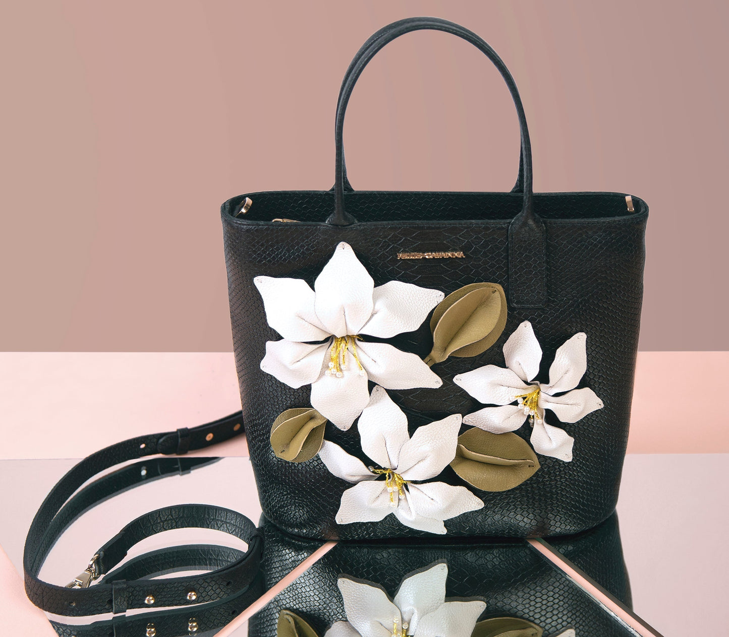 PELLE CAPANNA - Black Leather with 3D floral details